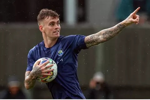 مهاجم أوكلاند: بيراميدز خصم قوي جدًا.. وسندخل المباراة بثقة 100%